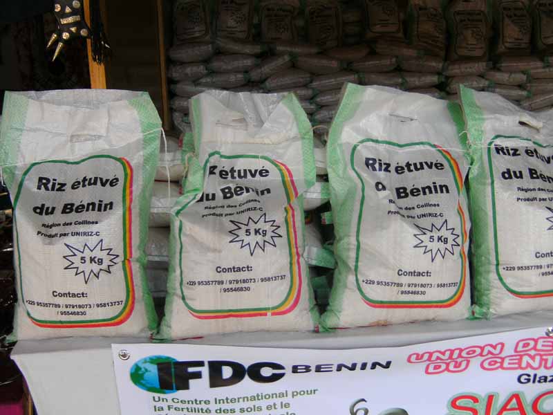 Le riz étuvé du Bénin au SIAO 2010