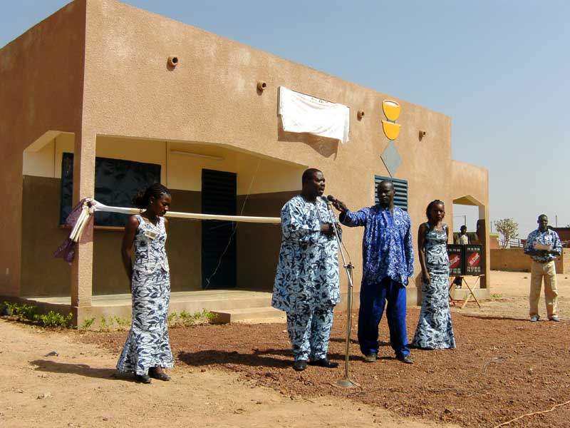 Le Maire de Koudougou à l'inauguration de la nouvelle laiterie